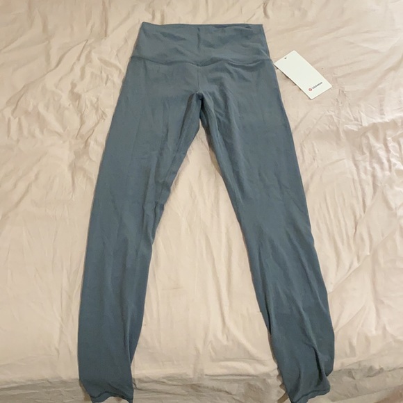 Lulu lemon Aline leggings - Picture 2 of 3